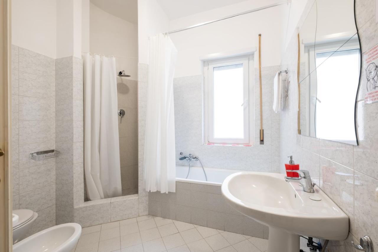Take It Easy Roma Guest House Extérieur photo